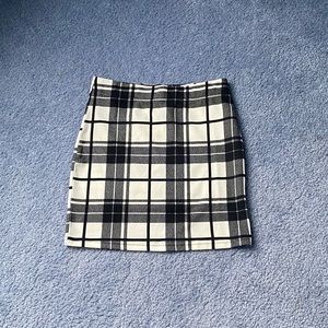 mini skirt